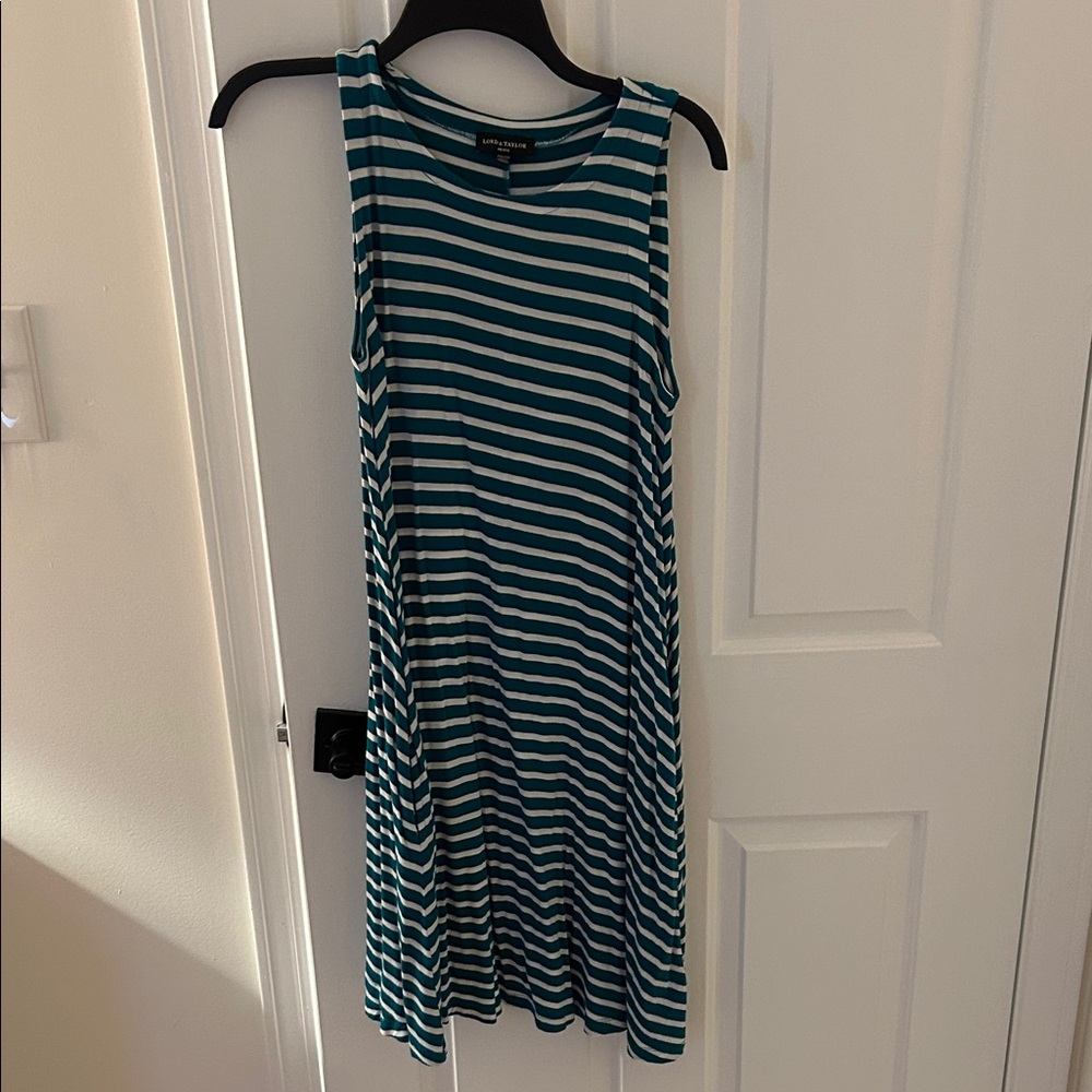 Lord & Taylor Teal and White Midi Dress